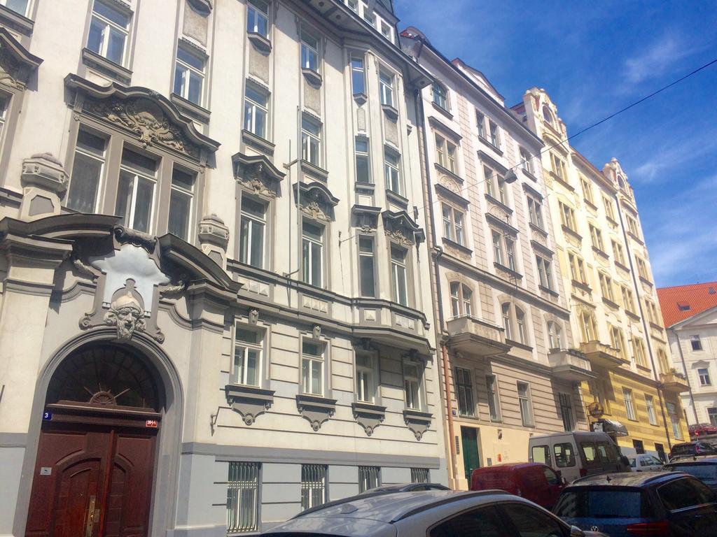 Historic centre-spacious apartment Praga Exterior foto